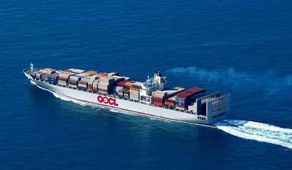 货物在通关时，被扣关的原因是什么？